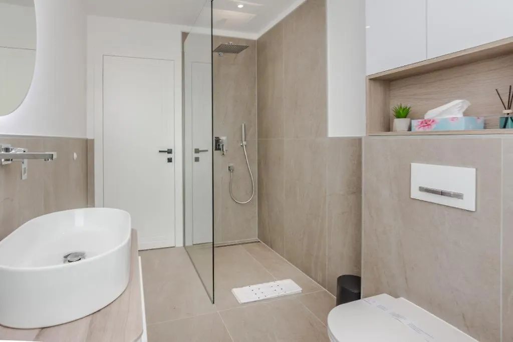 Apartment Villa Ivani Sukosan